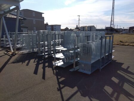 岐阜県岐阜市　スチール手摺　溶融亜鉛メッキ　製作完了　設計